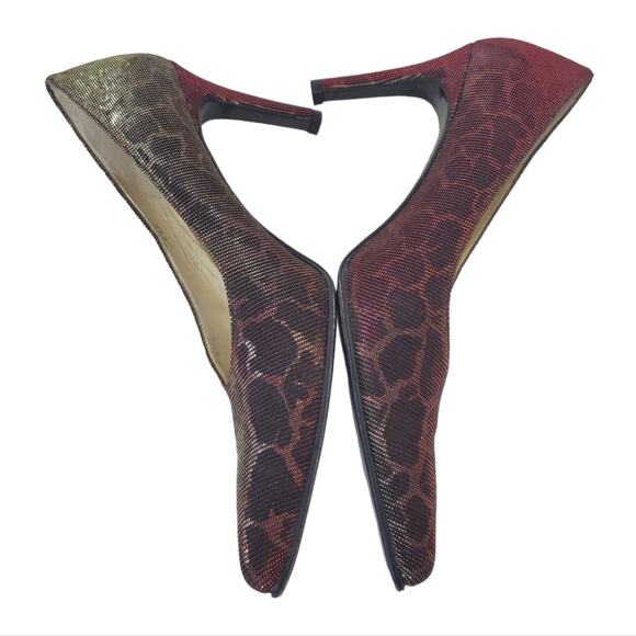Rangoni Firenze | Color Shifting Gold Red Leopard Print Stiletto Point Toe Pumps - Picture 4 of 12